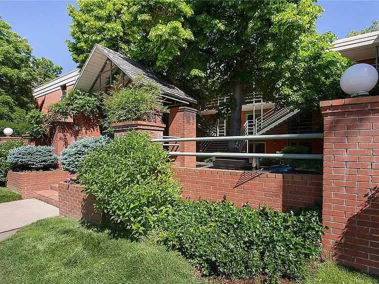 625 Pearl St #28 — Photo 23