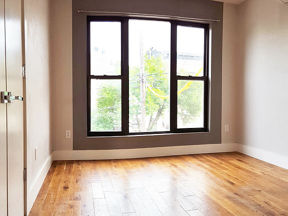2nd image of 443 Harman St #5