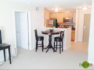 120 N Main St, Salem, NH 03079