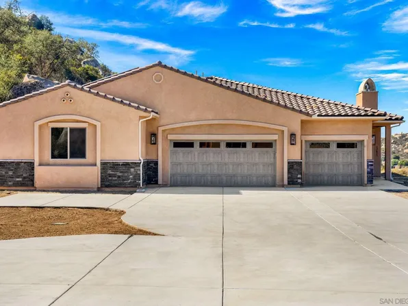 12635 Via Vigneto, Lakeside, CA 92040