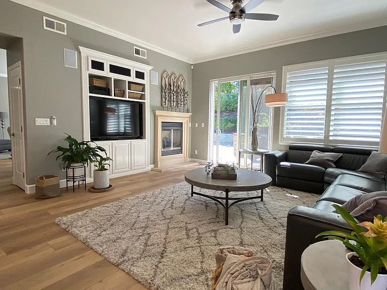 5195 Equestrian Ct — Photo 9