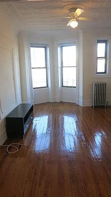 Rented by Townsley & Gay, LLC | media 27