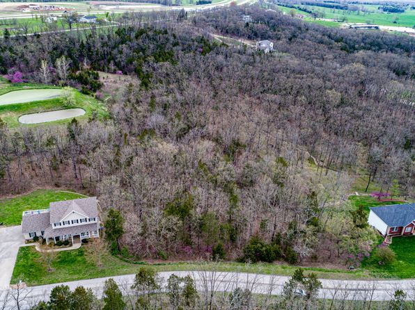 10114 Cedar Knoll Dr, Eugene, MO 65032