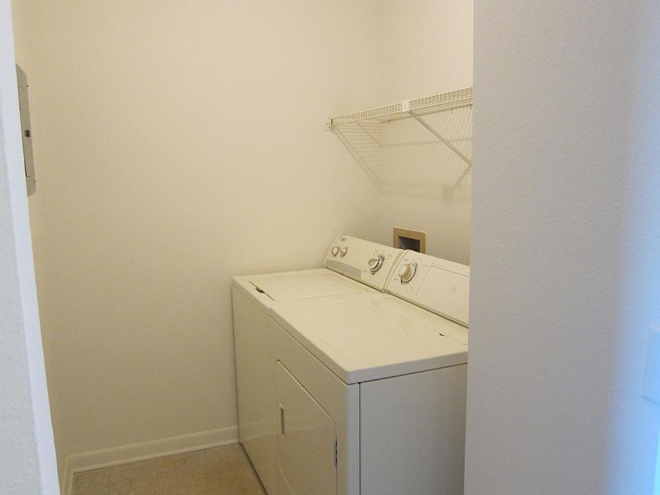 2nd image of 2825 NW 91st Ave APT 105