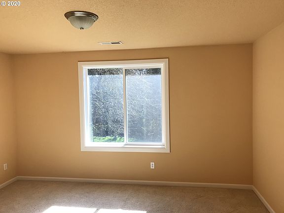 5th image of 3715 NE 119th St