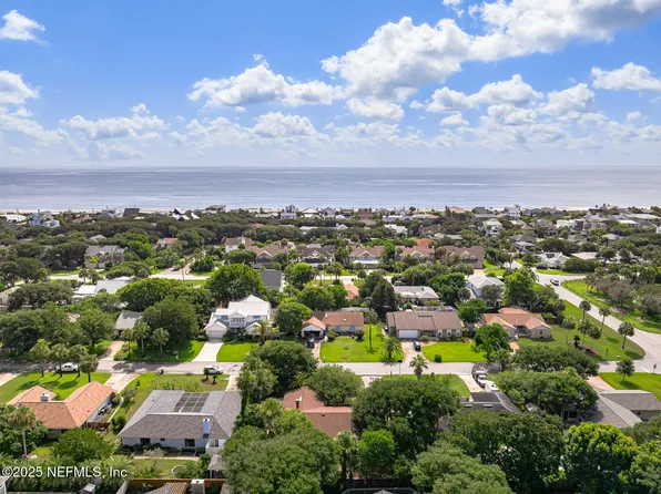 1812 SEA OATS Drive, Atlantic Beach, FL 32233