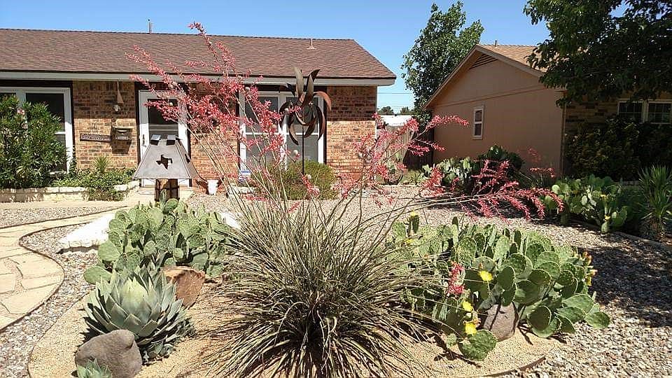 1st image of 4422 Roosevelt Dr