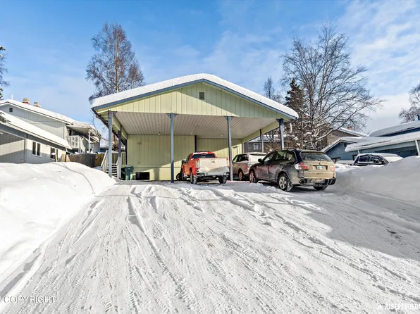 12531 Landmark St, Anchorage, AK 99515