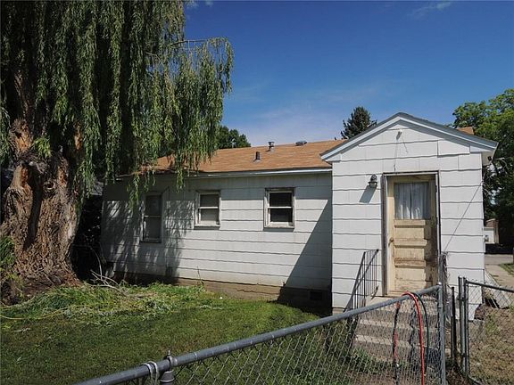 2nd image of 1834 Avenue C