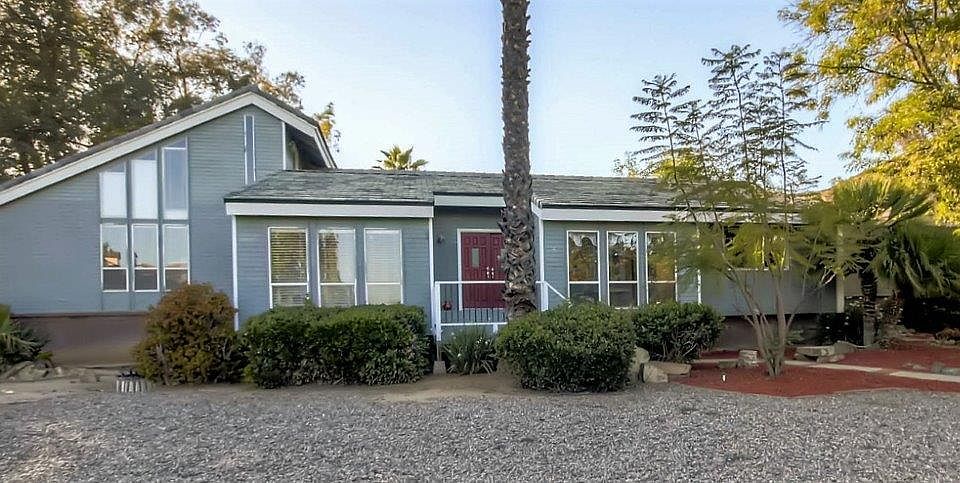 Country Estates Beauty