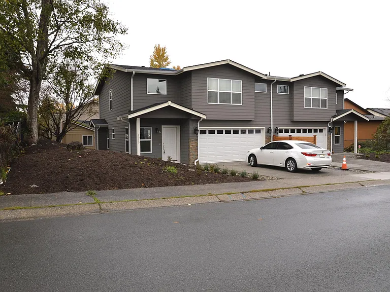 1015 122nd Pl SW — Photo 1