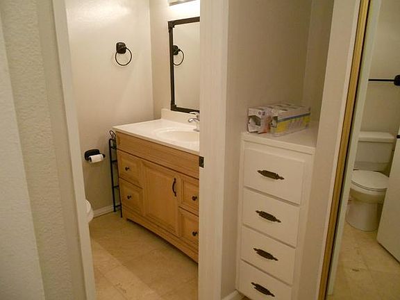 Bathroom/Changing Area