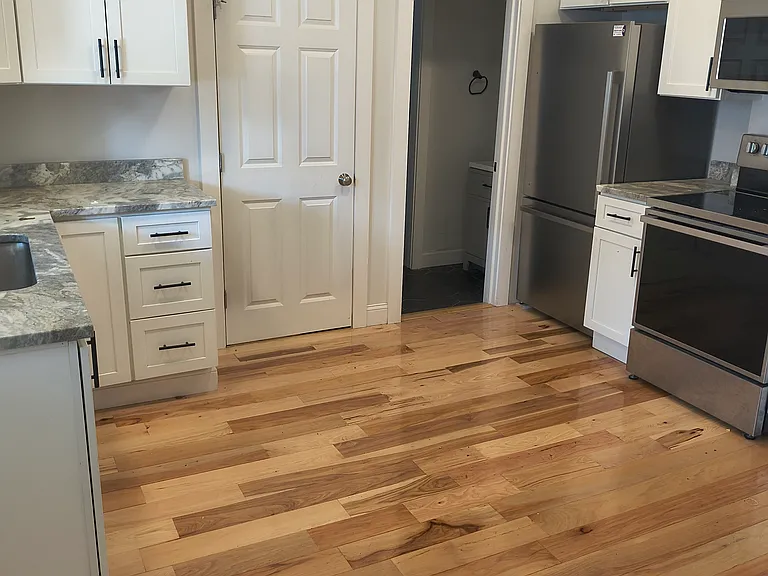 360 Elm St #1 — Photo 29