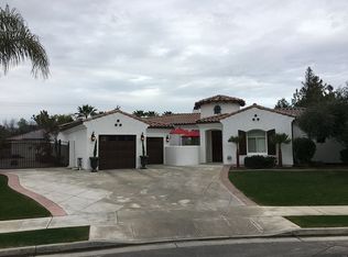 12600 Holland Park St, Bakersfield, CA 93312