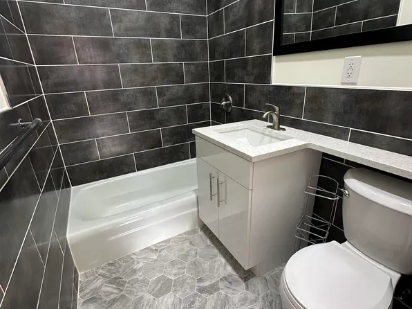 325 Central Avenue image 4 of 11