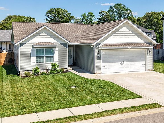 2nd image of 409 Pomeroy Dr