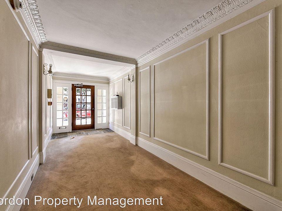1st image of 90 Cumberland St APT 01