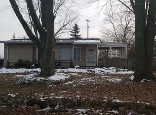 3621 Gainesborough Dr, Orion, MI 48359