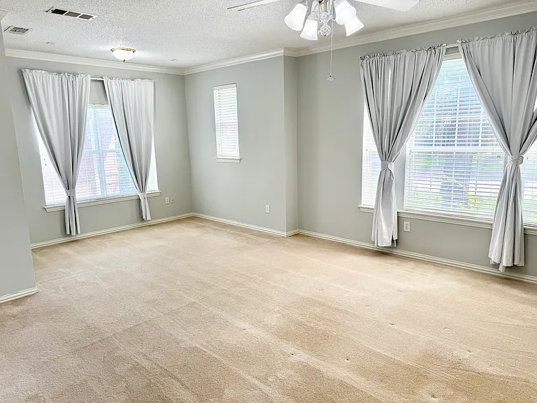 507 Gifford Dr — Photo 10