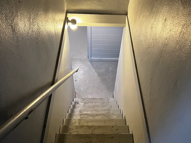 620 Paris Ave — Photo 12