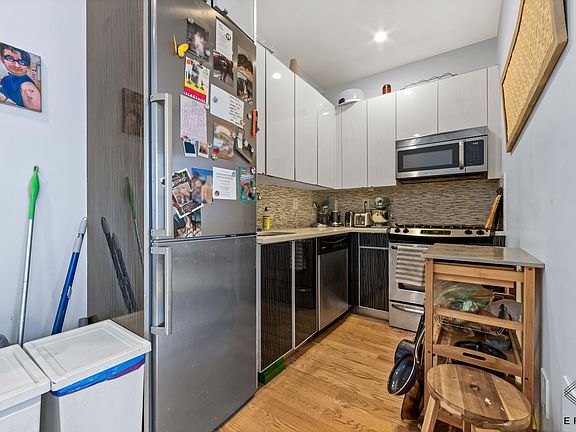 5th image of 1073 Bedford Ave APT 2A
