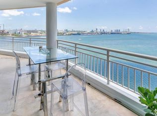 848 Brickell Key Dr APT 1601, Miami, FL 33131