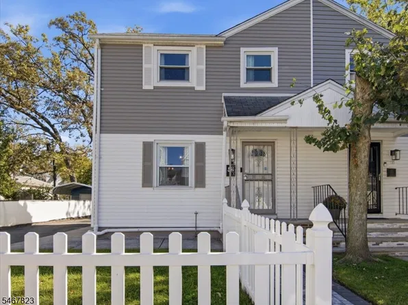 42 Telford St, East Orange City, NJ 07018