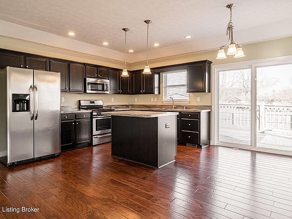 2nd image of 9811 Valley Farms Blvd