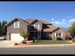 1445 E Mesa View Ln, Washington, UT 84780