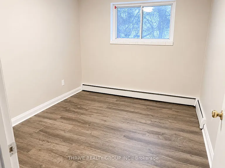 153 Godfrey Dr #8 — Photo 8