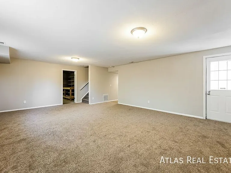 3545 Cranswood Way — Photo 6