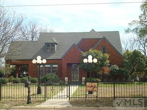 1st image of 1007 Avenue B