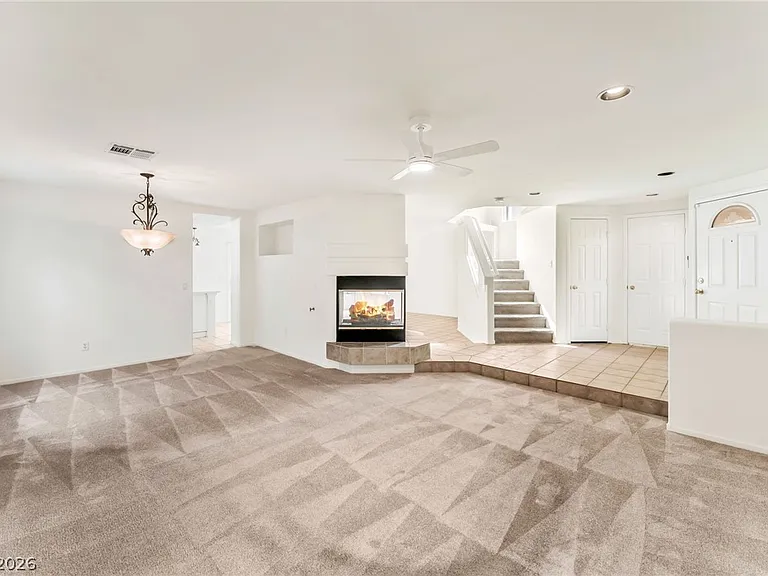 9522 Arrowhead Falls Ct — Photo 5