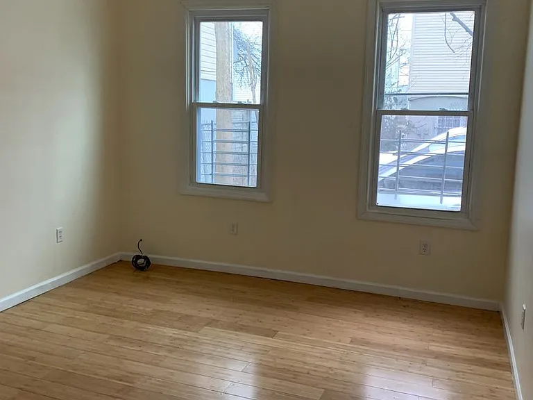 14 Wainwright St — Photo 10