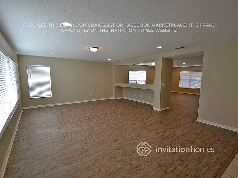 13630 Podocarpus Ln — Photo 3