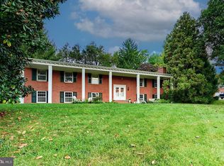 2304 Ravenview Rd, Lutherville Timonium, MD 21093