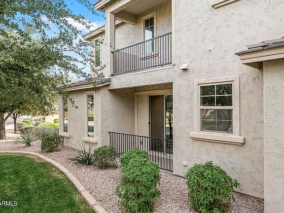 5th image of 17686 W Mandalay Ln