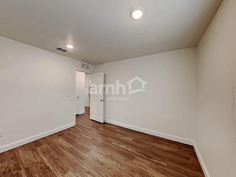 5607 Lighting Hope Ct — Photo 14