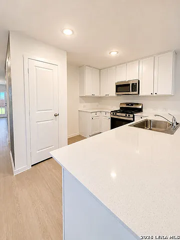 7663 Varo Gln — Photo 5