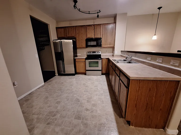 2670 S Voyager Dr #101 — Photo 7