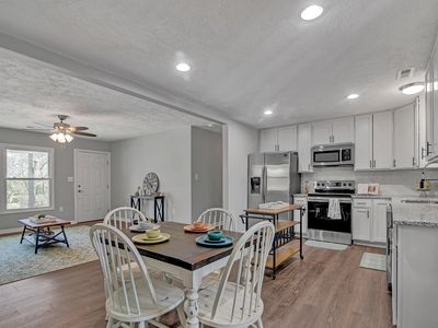 826 Stoneykirk Dr, Fayetteville, NC, 28314