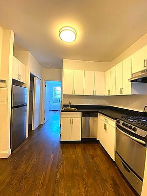 1st image of 226 E 89th St #20