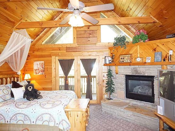 5th image of 318 Brown Wren Way