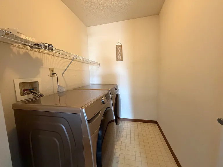1420 Blue Brook Way — Photo 25