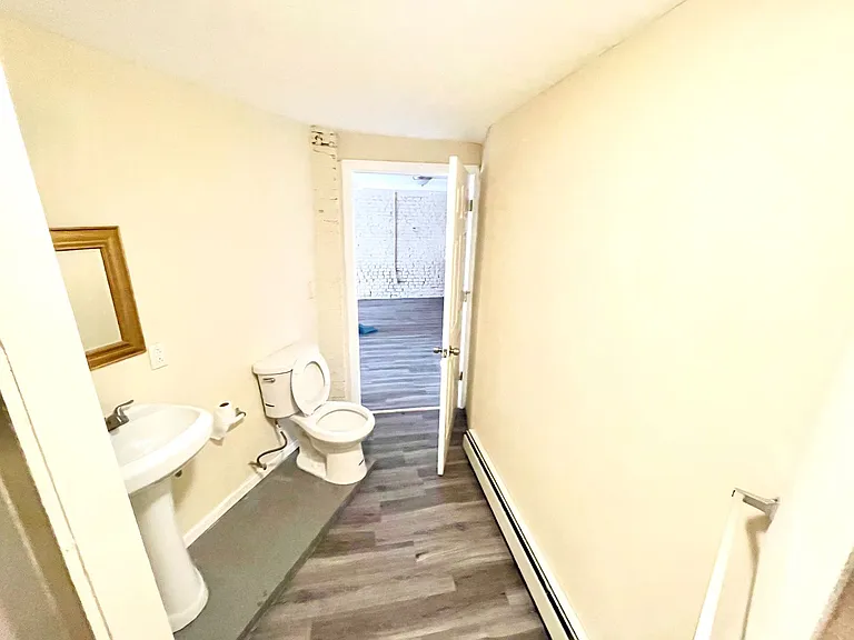 125 Hillside Ave — Photo 18