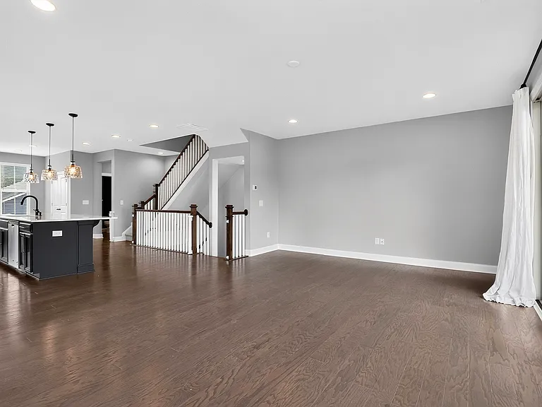 1105 Towns Hill Way — Photo 13