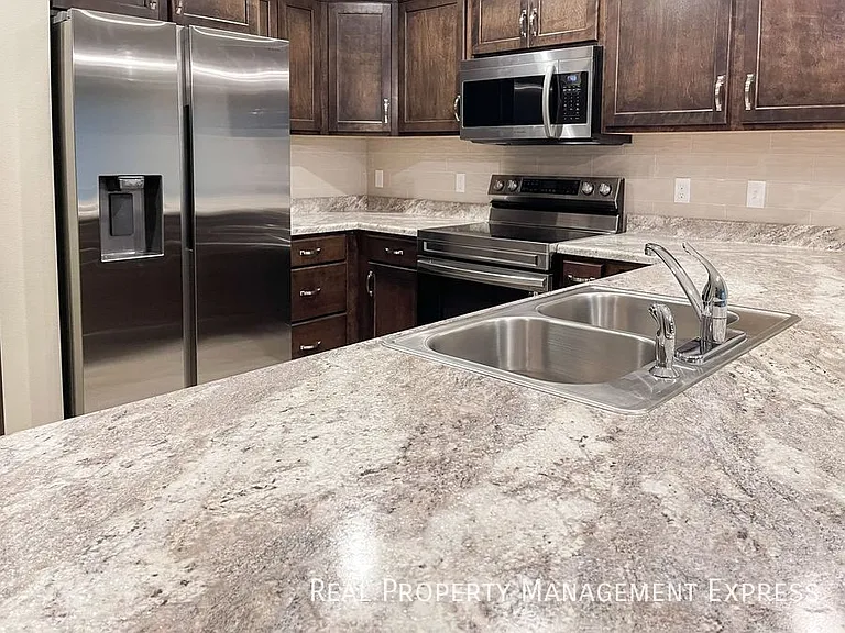 9617 W Broek Dr — Photo 4