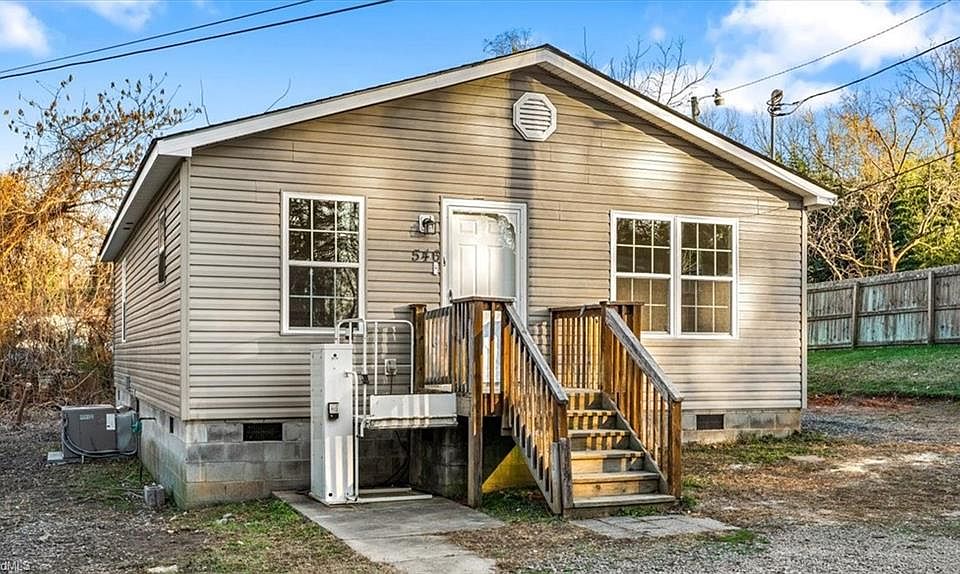 1st image of 546 Woodlawn St