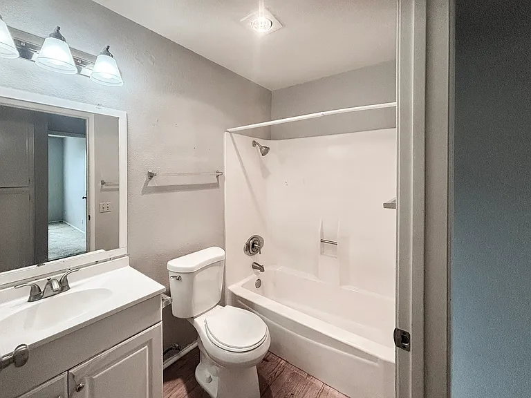 389 S Lincoln Ave #11 — Photo 9