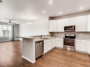 1870 S Buchanan Cir, Aurora, CO 80018